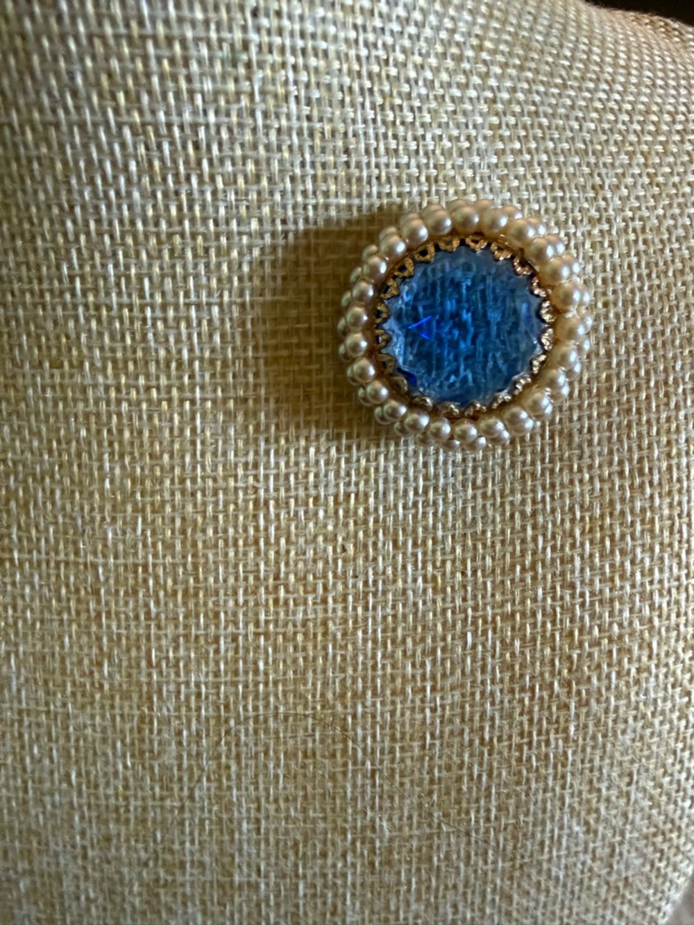 Vintage Blue Glass and Pearl Round Brooch